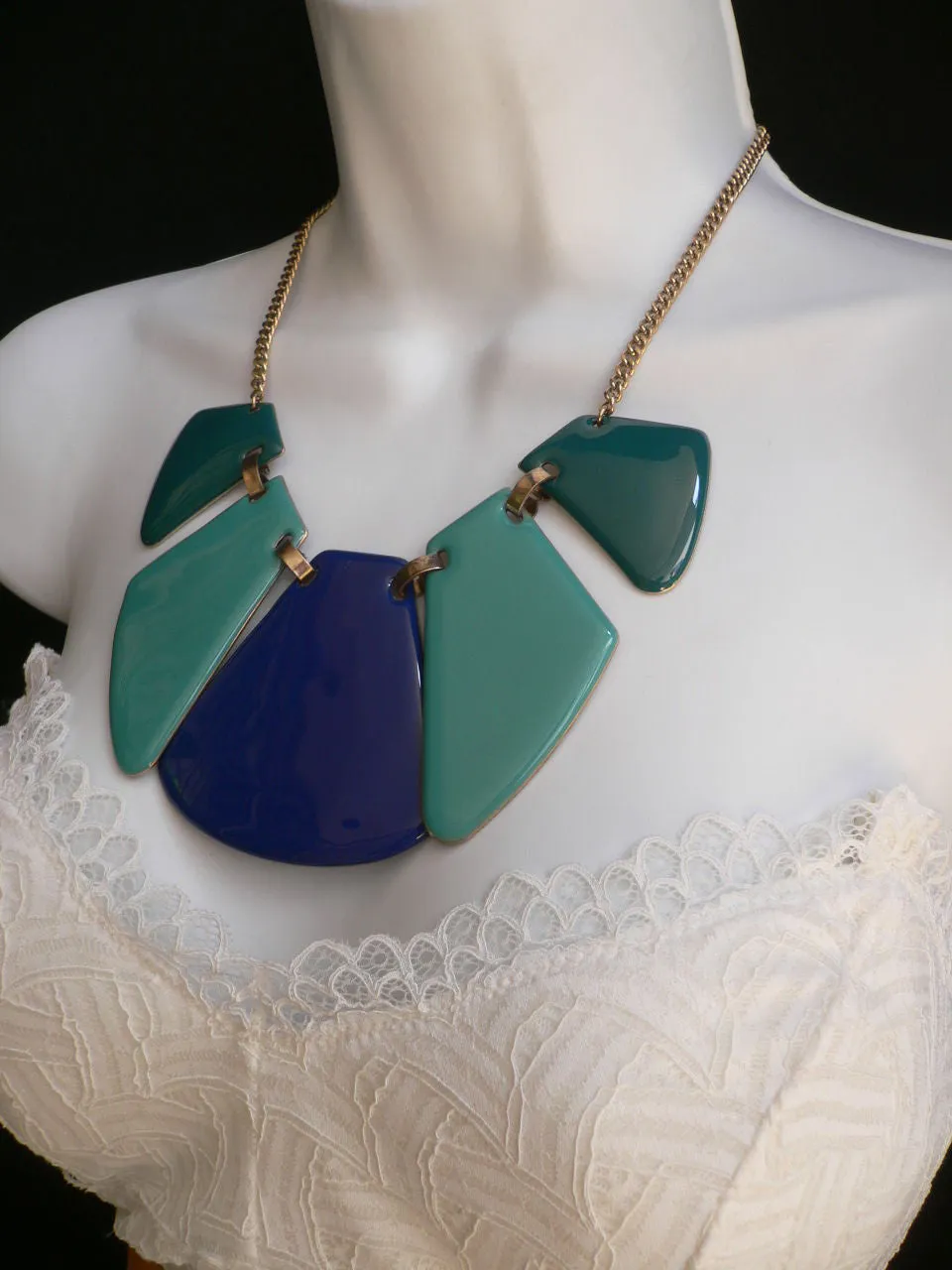Gold Metal Chain 11" Drop Exquisite Necklace Multi Color Big Plates
