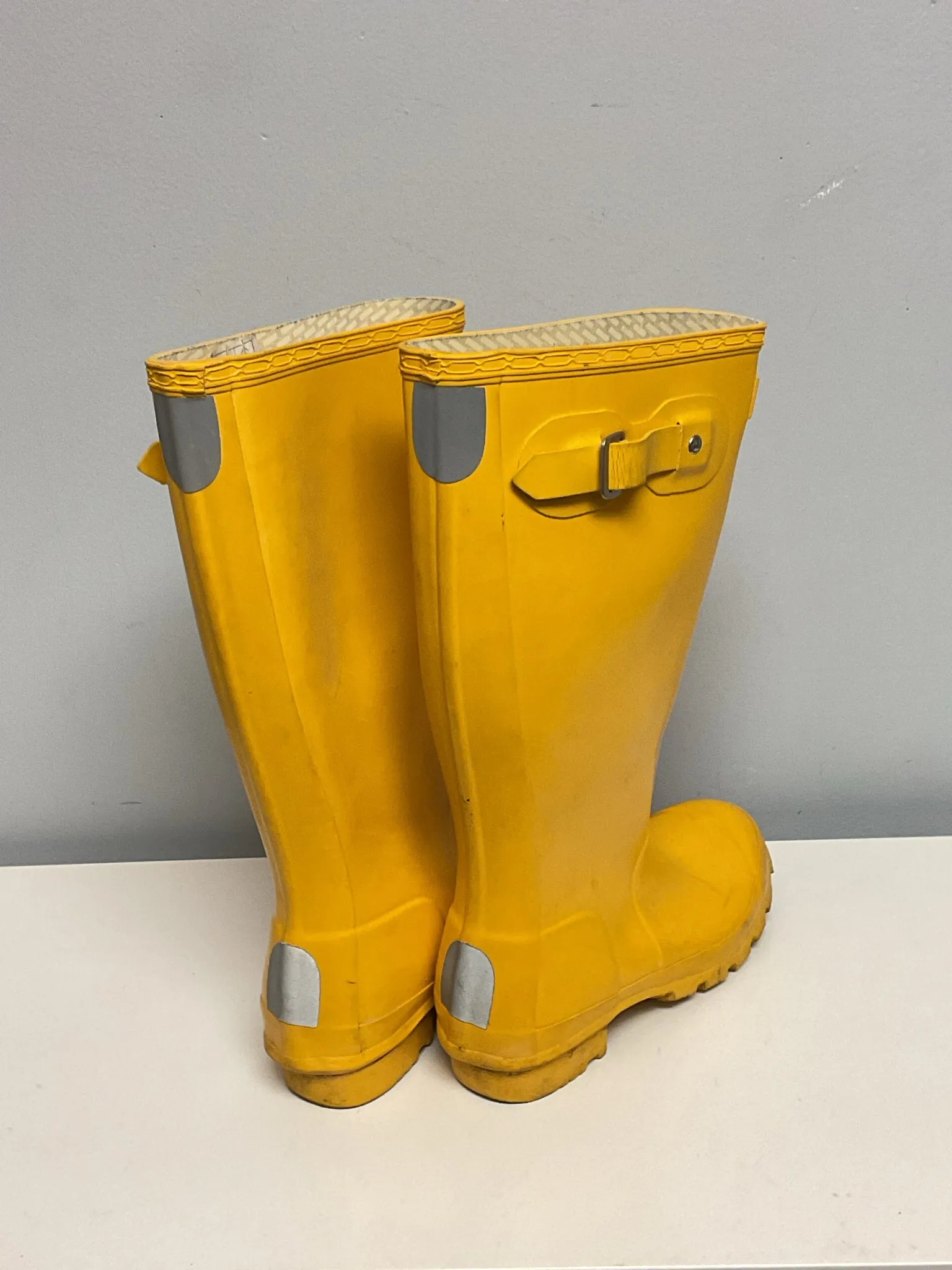 Hunter Child Shoe Size 4 Yellow Boots