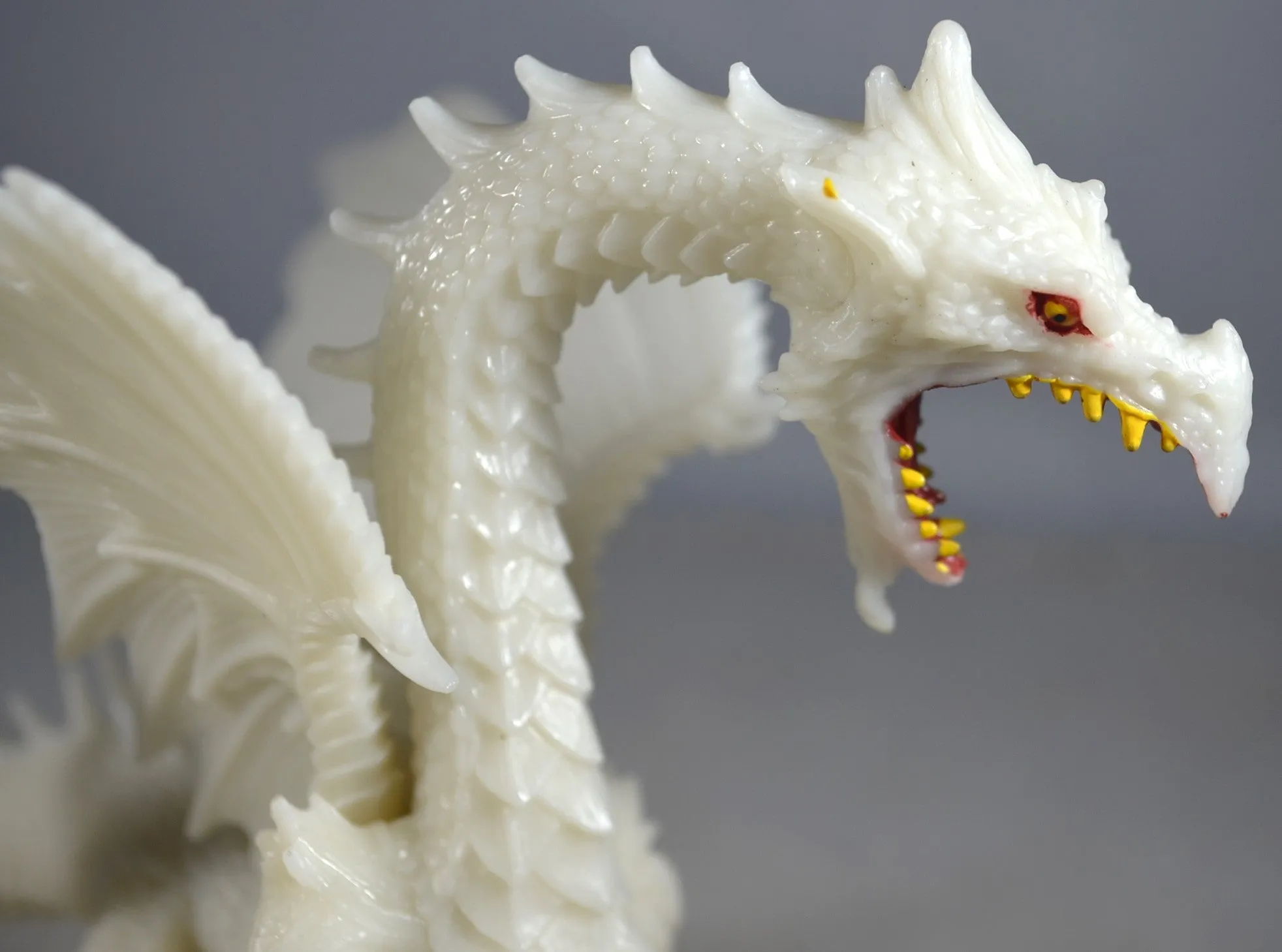 Safari Ltd. Painted Glow-in-the-Dark Snow Dragon