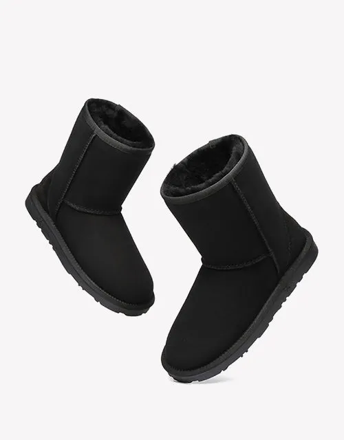 Short Classic in Black