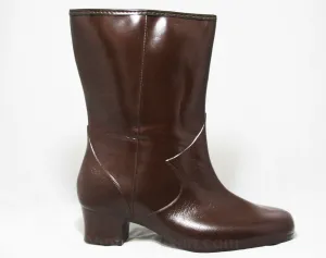 Size 6 Brown Boots - Victorian Inspired Winter Ankle Boot - NOS 1950s Deadstock - Waterproof Vinyl - Fleece Lined - Wide Width Ladies Shoe